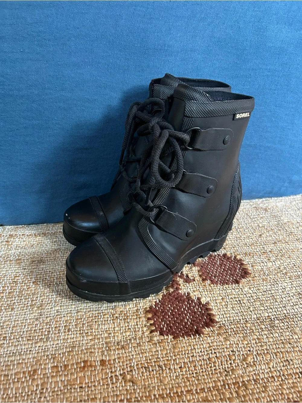 Sorel Black Lace-Up Waterproof Ankle Boots